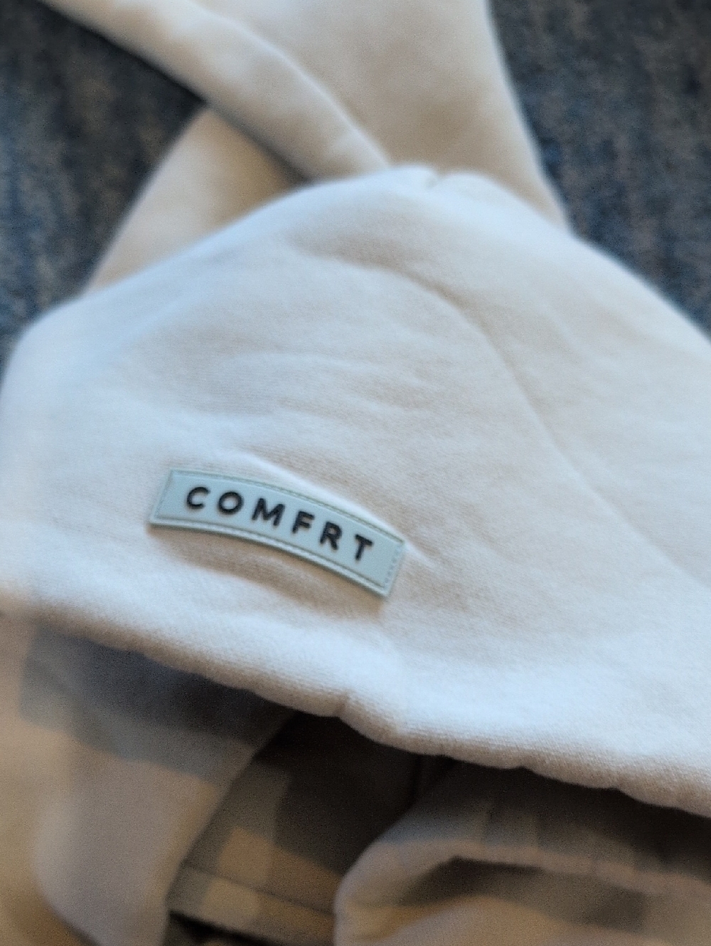 Comfrt Hoodie/Pants Set M - Picture 6 of 11